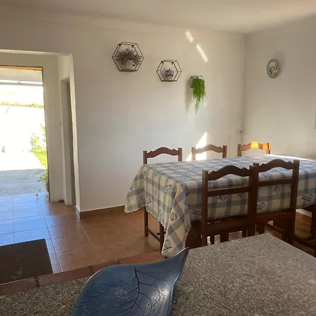 Casa Júlia Nyaraló *